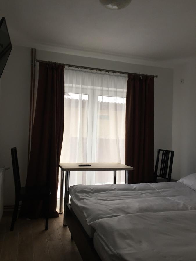 Mini-Hotel Megora Rakhiv Extérieur photo
